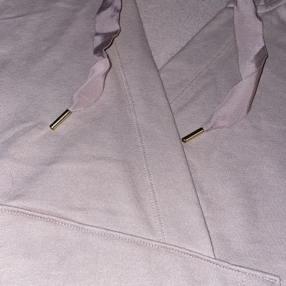 Sweater - Picture 4 of 4